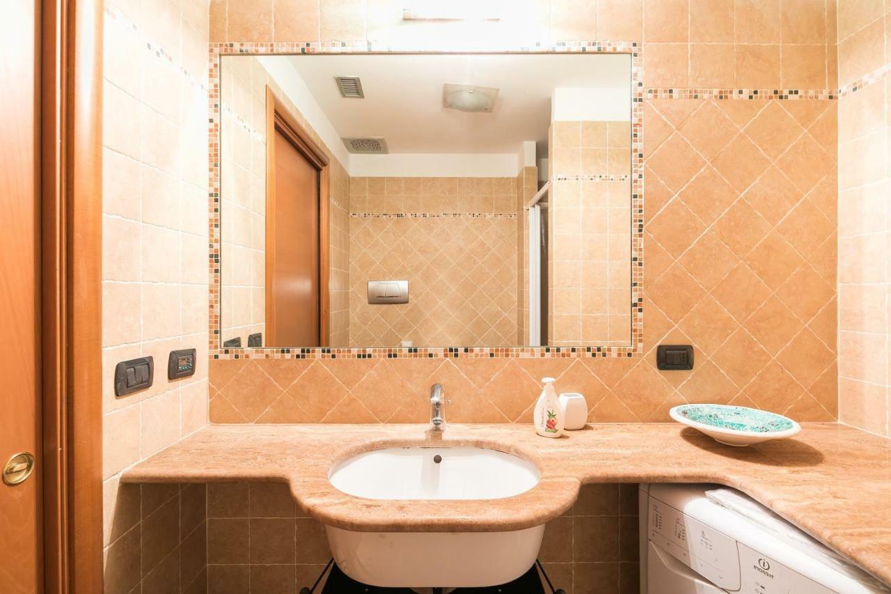 Vacanza Romana Guesthouse Luaran gambar